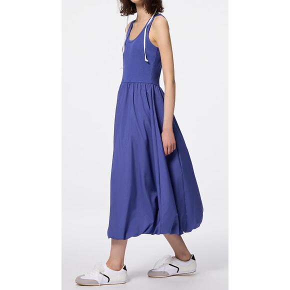 GU (Uniqlo) W'S Bubble Hem Sleeveless Midi Dress in Blue - Picture 2 of 10